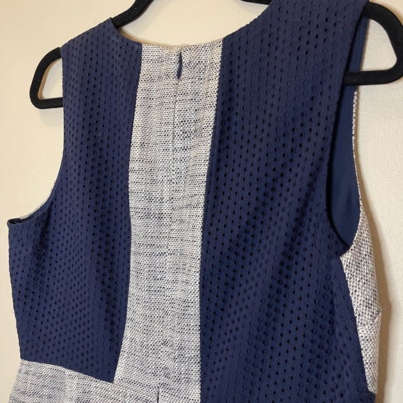 J Crew Tweed Eyelet Sheath Dress Size 12 Business casual preppy Work office - Picture 8 of 9